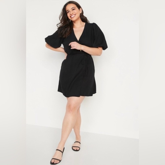 NWT! Waist-Defined Puff-Sleeve Linen-Blend Mini Wrap Dress 💜 - Picture 1 of 9